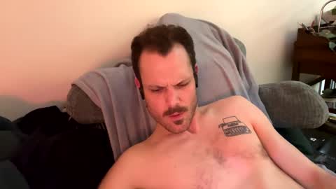 Snapshot of reed_thomas chatting on March 2025 07:41:01 AM Reed Thomas online show from March 2025 07:41:01 AM