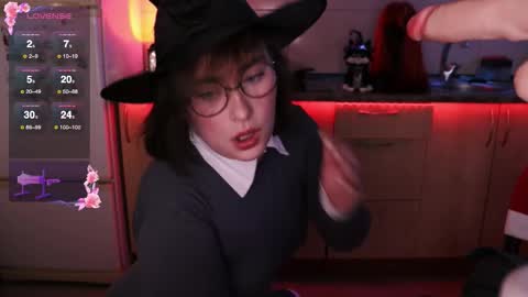 Elsa online show from October 2025 09:59:02 PM