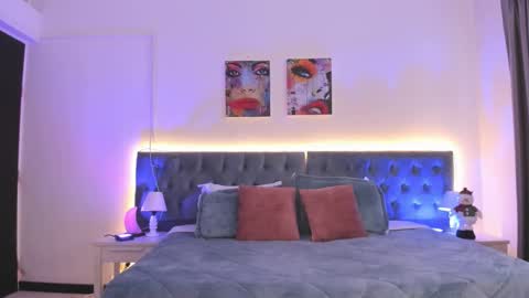 Regina online show from December 2025 12:32:01 PM