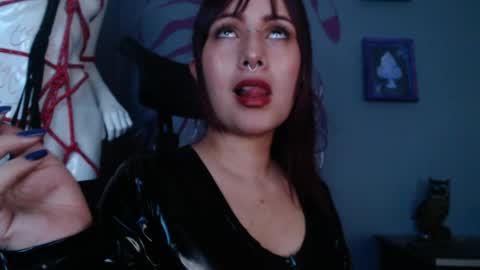 Regina online show from June 2026 11:10:01 PM
