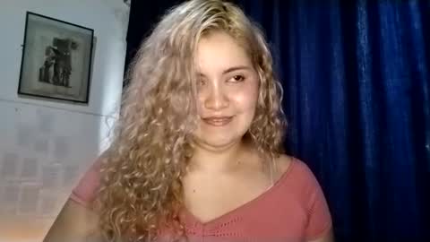 Snapshot of rei_chan26 chatting on March 2025 10:39:02 PM Tania Nixx online show from March 2025 10:39:02 PM