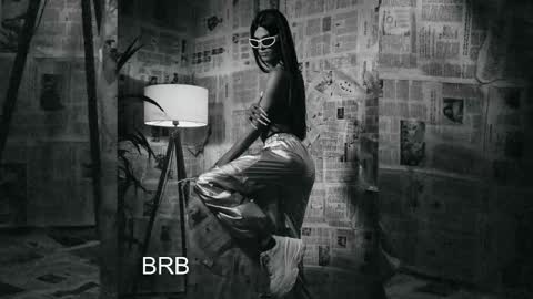 Snapshot of reichel_gray chatting on February 2025 06:20:01 AM REICHEL online show from February 2025 06:20:01 AM