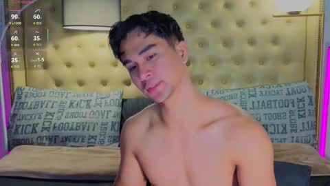 Snapshot of reidalert69 chatting on October 2025 01:00:02 AM reidalert69 online show from October 2025 01:00:02 AM