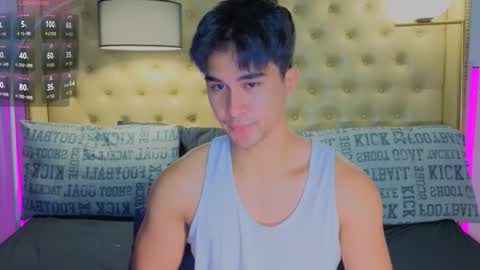 Snapshot of reidalert69 chatting on November 2025 01:37:02 AM reidalert69 online show from November 2025 01:37:02 AM