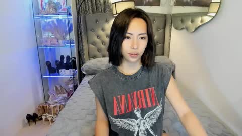 reighnempress online show from December 2025 02:41:02 AM