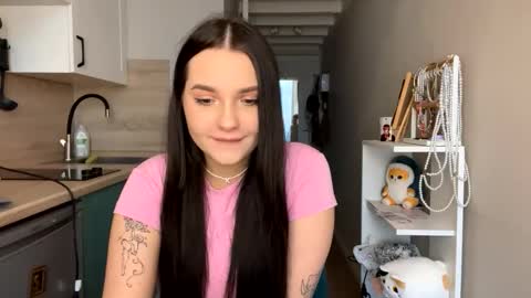 Snapshot of reilbelll chatting on September 2025 02:06:01 PM Bell online show from September 2025 02:06:01 PM