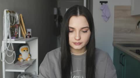 Snapshot of reilbelll chatting on September 2025 01:44:02 PM Bell online show from September 2025 01:44:02 PM