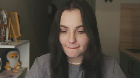 Snapshot of reilbelll chatting on September 2025 06:18:01 PM Bell online show from September 2025 06:18:01 PM