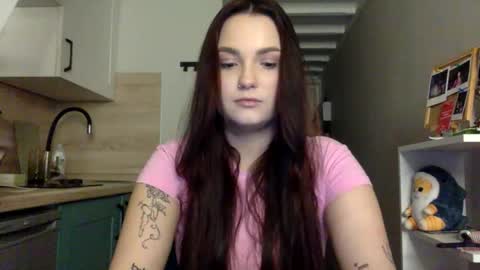 Snapshot of reilbelll chatting on November 2025 10:19:01 PM Bell online show from November 2025 10:19:01 PM