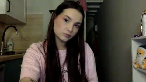 Snapshot of reilbelll chatting on November 2025 09:36:01 PM Bell online show from November 2025 09:36:01 PM