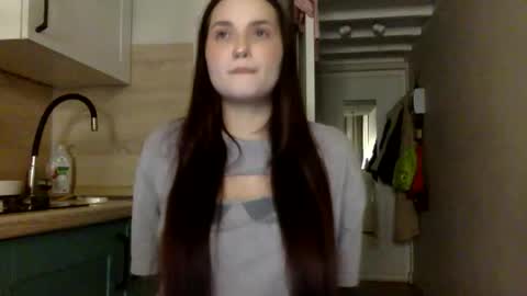 Snapshot of reilbelll chatting on November 2025 10:11:02 PM Bell online show from November 2025 10:11:02 PM