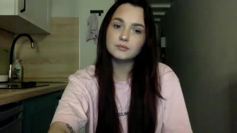 Snapshot of reilbelll chatting on November 2025 09:06:01 PM Bell online show from November 2025 09:06:01 PM