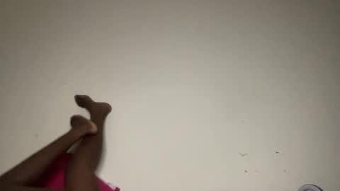 reina77xo online show from February 2026 06:26:02 PM