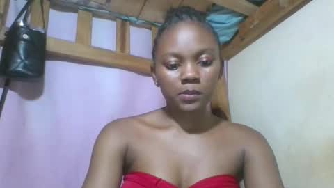 Snapshot of reinechi chatting on May 2026 05:43:02 PM Reinechi online show from May 2026 05:43:02 PM