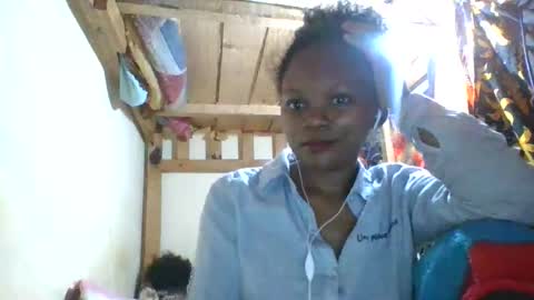 Snapshot of reinechi chatting on May 2026 10:05:02 PM Reinechi online show from May 2026 10:05:02 PM