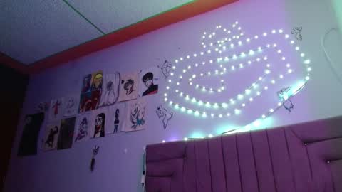 Snapshot of reiv_femboy chatting on March 2026 01:12:02 AM reiv_femboy online show from March 2026 01:12:02 AM