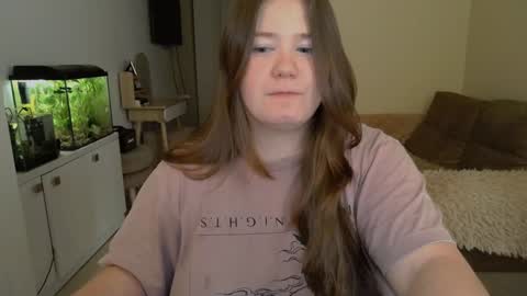 Snapshot of remirann_ chatting on February 2025 07:15:02 AM Ann OF - remirann21 online show from February 2025 07:15:02 AM