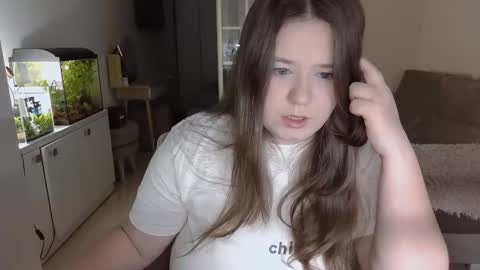 Snapshot of remirann_ chatting on February 2025 04:05:01 PM Ann OF - remirann21 online show from February 2025 04:05:01 PM