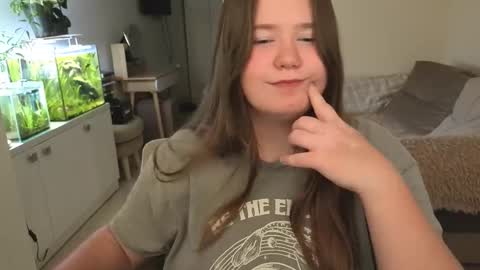 Snapshot of remirann_ chatting on November 2025 12:50:02 PM Ann OF - remirann21 online show from November 2025 12:50:02 PM