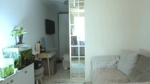 Ann OF - remirann21 online show from May 2026 06:44:02 AM