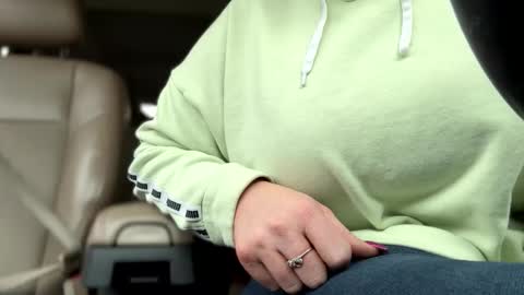 Snapshot of remmissecrets chatting on January 2025 07:15:01 PM remmissecrets online show from January 2025 07:15:01 PM