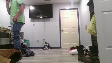 Snapshot of remshotdt chatting on March 2025 07:36:01 AM remshotdt online show from March 2025 07:36:01 AM