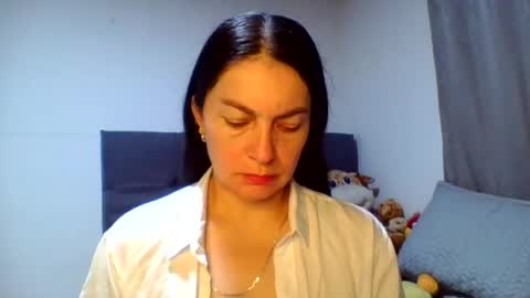 Snapshot of renata_hot1 chatting on June 2026 02:16:01 AM renata_hot1 online show from June 2026 02:16:01 AM