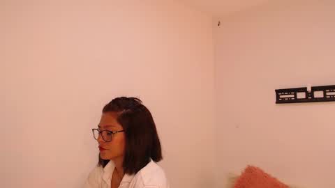 renataj online show from October 2025 02:08:01 PM