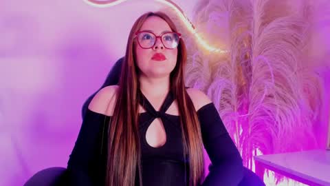 Renata  online show from April 2026 03:26:02 AM