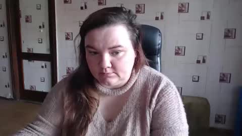 renataoia online show from February 2026 12:06:02 PM