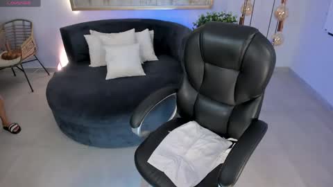 Renata Reyes online show from May 2026 12:17:01 AM