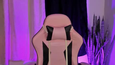 renatawilsom online show from February 2026 02:50:02 AM