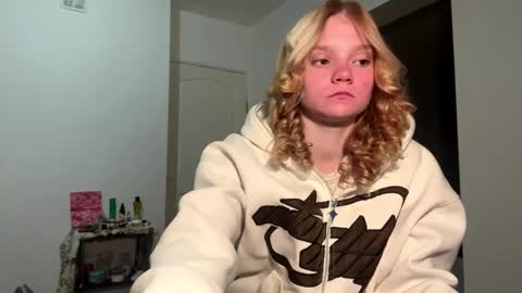 Tiffany online show from April 2026 01:16:02 AM