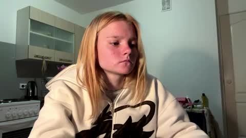 Tiffany online show from April 2026 02:22:02 AM