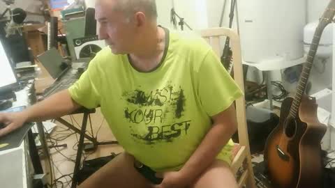 renefr online show from September 2025 05:40:02 PM