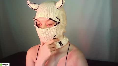 Renesme White Im here from Monday to Friday online show from May 2026 02:28:01 AM