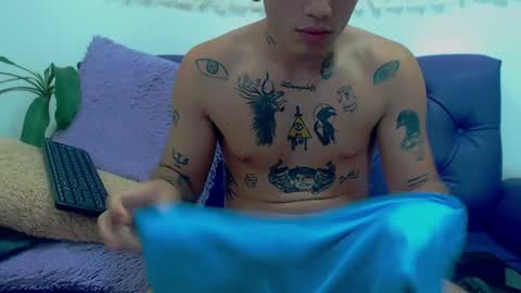 R E N E  online show from December 2024 07:08:01 AM