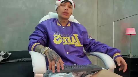 Snapshot of renzo_dogan chatting on December 2025 03:26:02 AM Ren online show from December 2025 03:26:02 AM