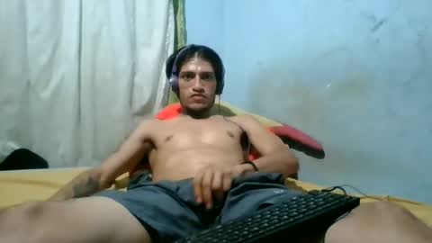 Snapshot of resurgirkratosking999 chatting on June 2026 09:50:01 AM Luis online show from June 2026 09:50:01 AM
