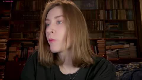 Rie online show from March 2026 06:18:02 PM