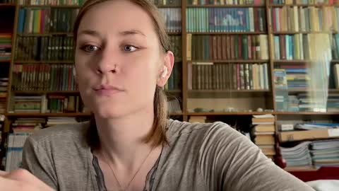 Rie online show from April 2026 11:51:02 AM