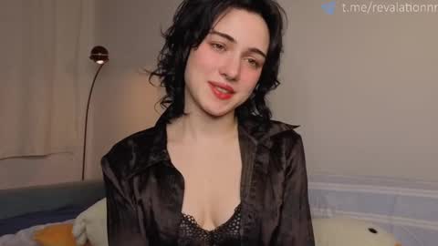 Ewiwi online show from February 2026 03:29:01 PM