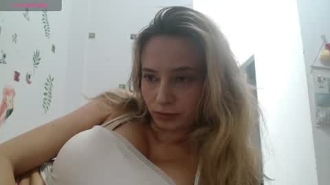 Snapshot of rexxa_flower chatting on July 2026 06:20:01 PM Rexxa online show from July 2026 06:20:01 PM