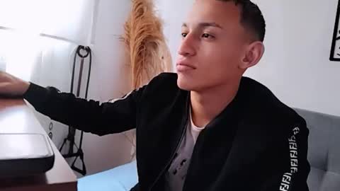 Snapshot of rey_masterhot chatting on November 2025 03:12:02 PM reymasterhot online show from November 2025 03:12:02 PM