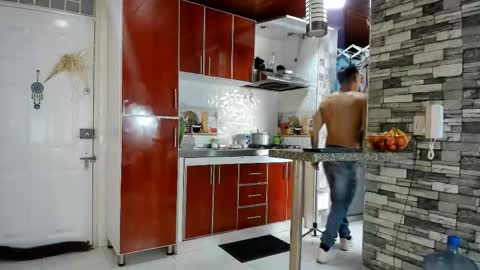 Snapshot of rey_masterhot chatting on November 2025 07:24:02 PM reymasterhot online show from November 2025 07:24:02 PM