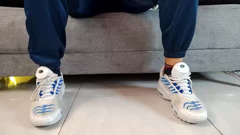 Snapshot of rey_masterhot chatting on December 2025 04:44:01 PM reymasterhot online show from December 2025 04:44:01 PM