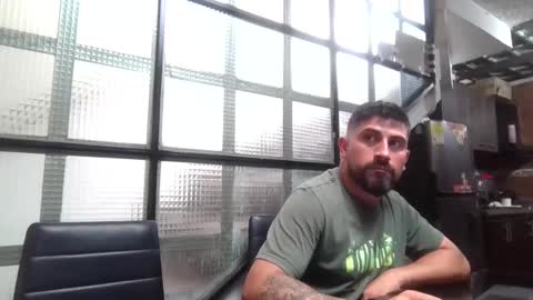 Snapshot of reyalad_mariana chatting on March 2025 05:29:01 PM REYALAD online show from March 2025 05:29:01 PM