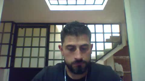 Snapshot of reyalad_mariana chatting on May 2026 04:25:01 PM REYALAD online show from May 2026 04:25:01 PM