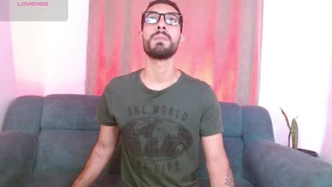 REY PABLO Independent online show from October 2025 08:41:01 PM