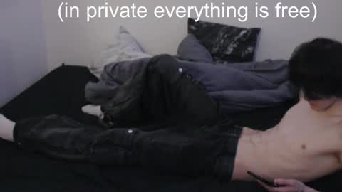 reyreyclub online show from February 2025 07:50:02 AM